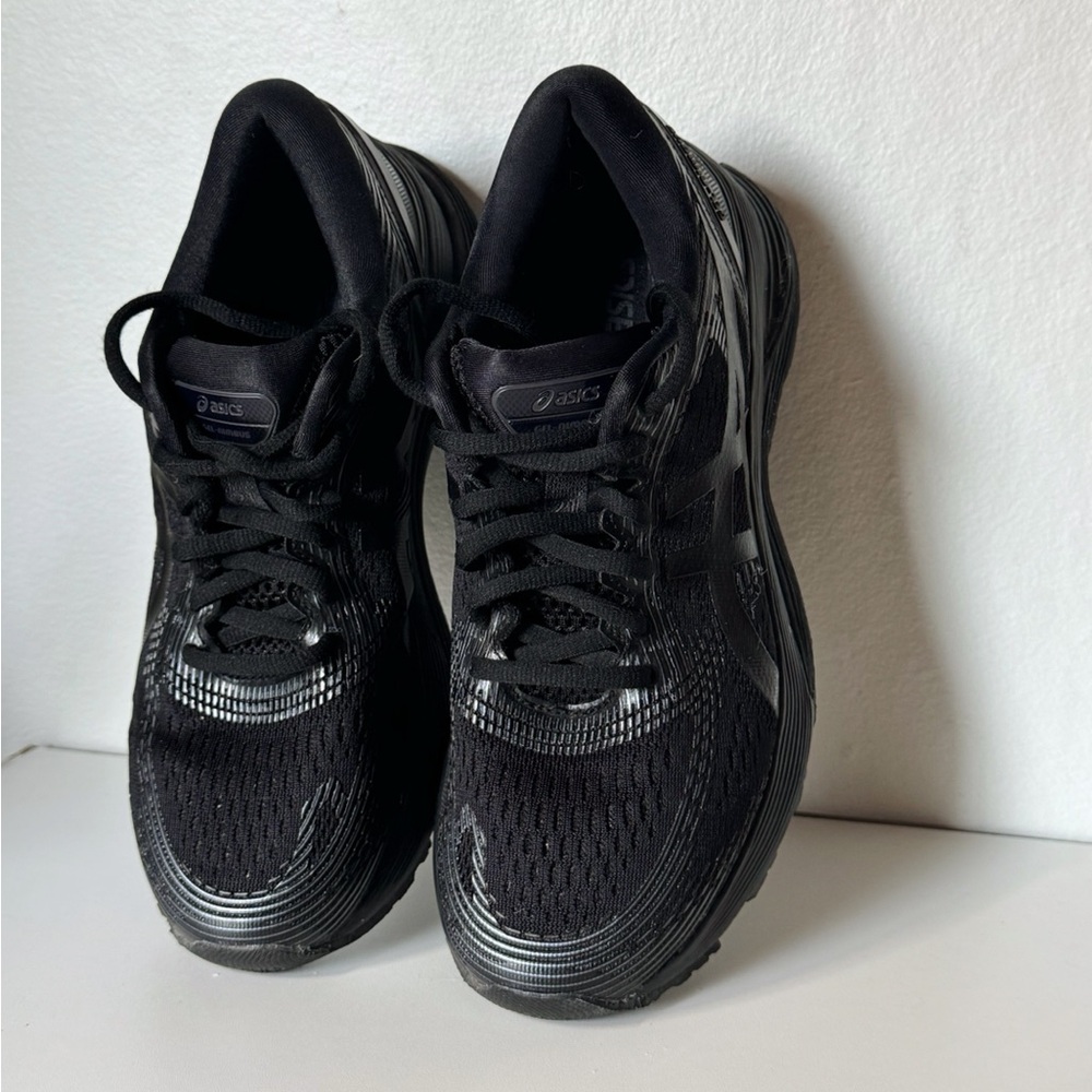 Asics Black Gel Nimbus 21 Sneakers